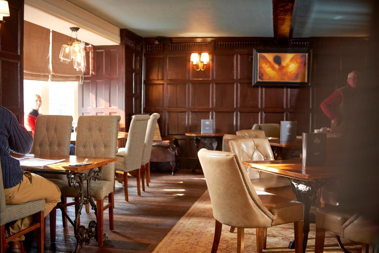 The Angel Inn Hotel برشور المظهر الخارجي الصورة